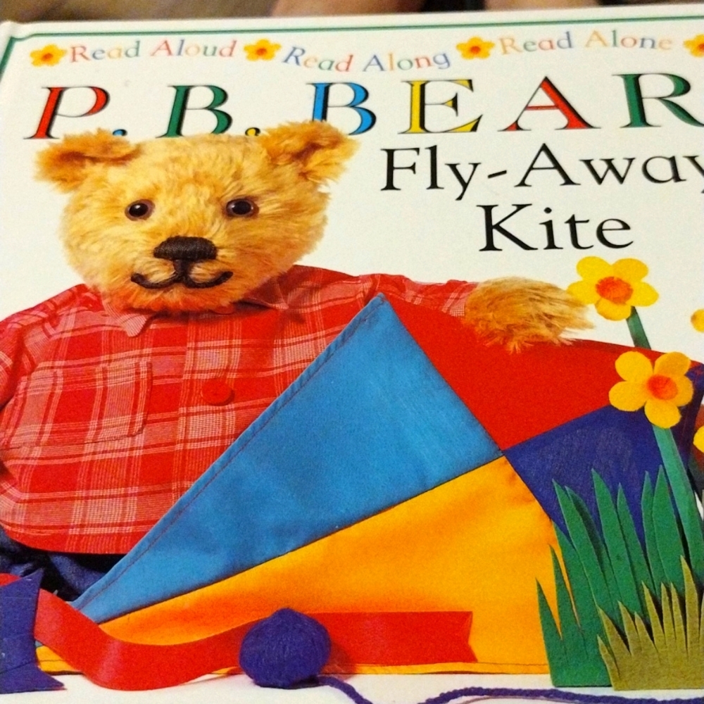 P. B. Bear - Fly-away Kite